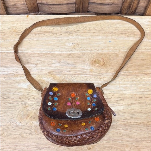 Vintage Small Floral Embroidered Brown Leather Crossbody Bag - Picture 1 of 4